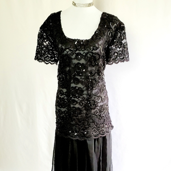 Custom Tailored Black Evening Gown - Picture 9 of 15